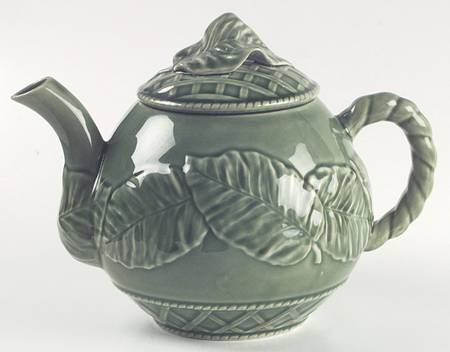 Leaf Service Green Teapot & Lid