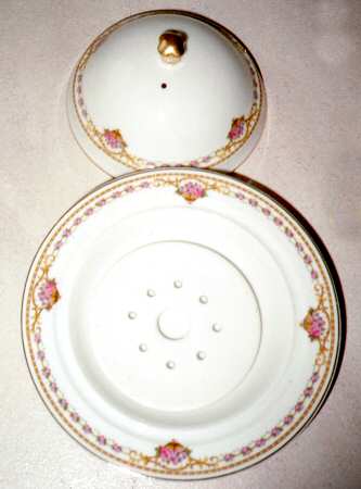 BER265 Round Covered Butter