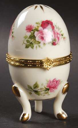 Victorian Rose Hinged Egg Box