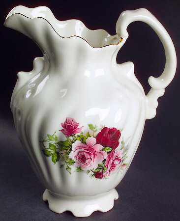 Victorian Rose 72 Oz Pitcher