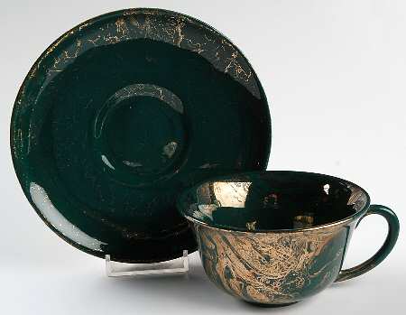 Surf Ballet (Dark Green & Gold) Flat Cup & Saucer Set