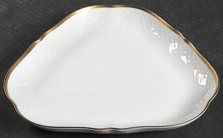 Akjaer (White Background) Triangular Cake Plate