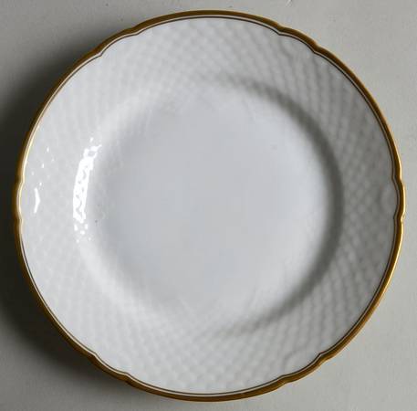 Akjaer (White Background) Dessert/Pie Plate