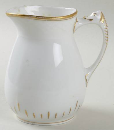 Akjaer (White Background) Creamer