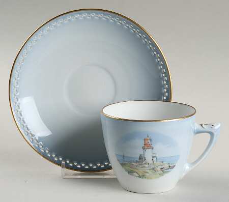 BIG36 Flat Cup & Saucer Set