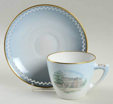 BIG36 Flat Cup & Saucer Set