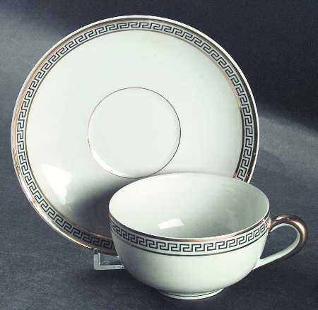 BER277 Flat Cup & Saucer Set