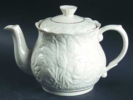 Serenity Teapot & Lid