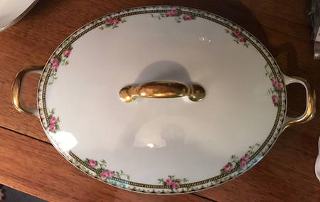 BOJ53 Oval Covered Vegetable