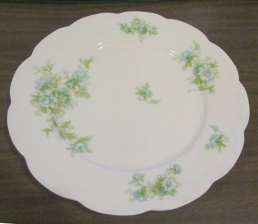 BOG55 Dinner Plate