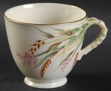 Grass Footed Cup