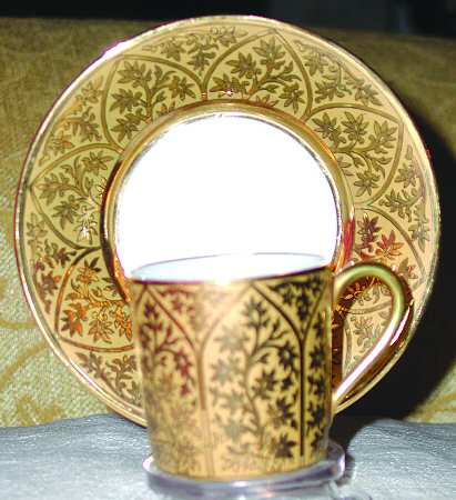 BER293 Flat Cup & Saucer Set
