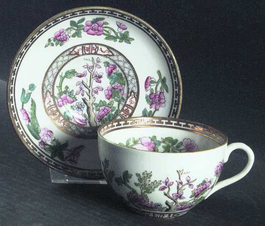 4235 Oversized Cup & Saucer Set