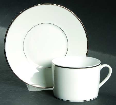 Cristal Flat Cup & Saucer Set