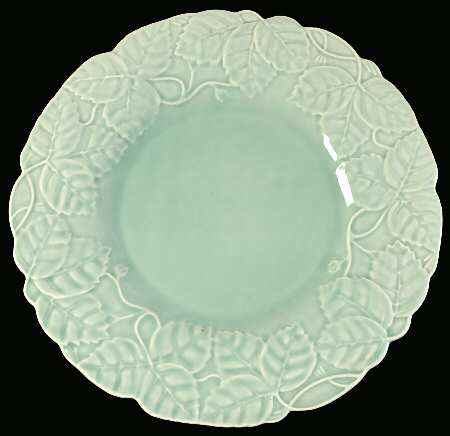 Strawberry Leaves 12" Chop Plate (Round Platter)