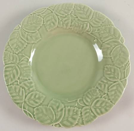 Strawberry Leaves Luncheon Plate