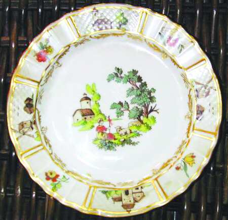 BER310 Bread & Butter Plate