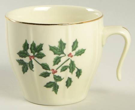 Holly (Gold Trim) Punch Cup