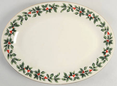 Holly (Gold Trim) 15" Oval Serving Platter