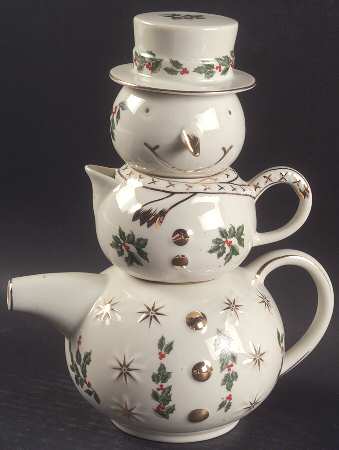 Holly (Gold Trim) Mini Teapot Stacking Set (Creamer, Sugar)