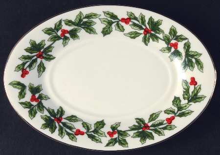 Holly (Gold Trim) Underplate for Gravy Boat