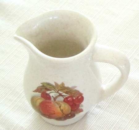 BTH125 Creamer