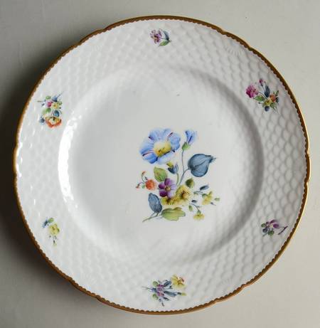 BIG39 Dinner Plate