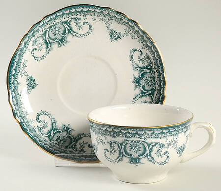 Bonrea (Scalloped) Flat Cup & Saucer Set
