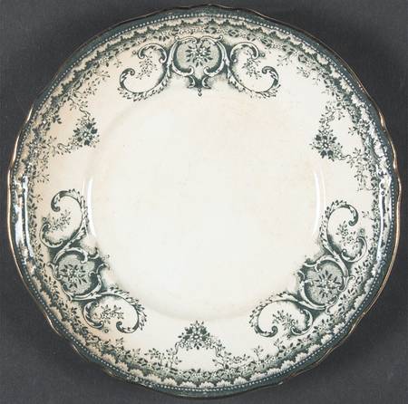 Bonrea (Scalloped) by Buffalo Pottery