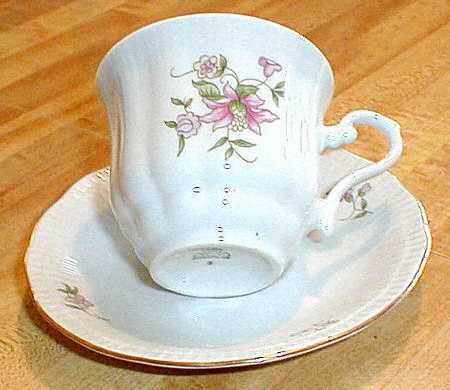 BAU55 Flat Cup & Saucer Set