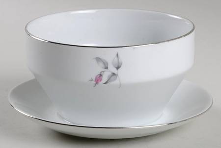 Theresa (Platinum Trim) Round Gravy Boat/Attached Underplate