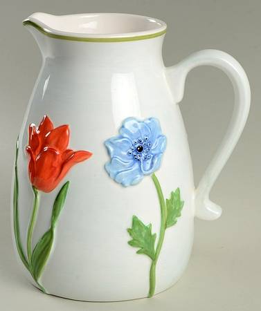 Handpicked 68 Oz Pitcher