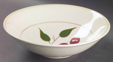 Mountain Cherries Hermitage 8" Round Vegetable Bowl