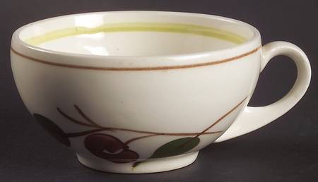Mountain Cherries Hermitage Flat Cup