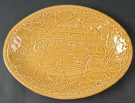 Vine Gold 15" Oval Serving Platter
