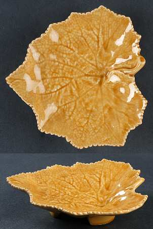 Vine Gold 7" Leaf Dish