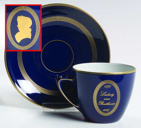 BIG59 Flat Cup & Saucer Set