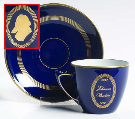BIG59 Flat Cup & Saucer Set