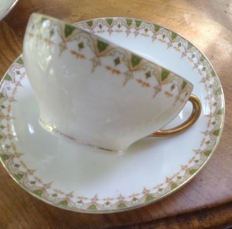 BWD422 Flat Cup & Saucer Set