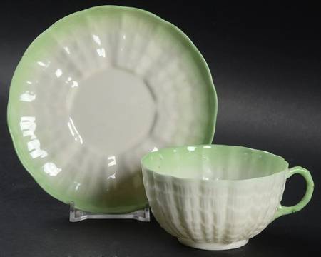 Tridacna Green (No Trim) Flat Cup & Saucer Set