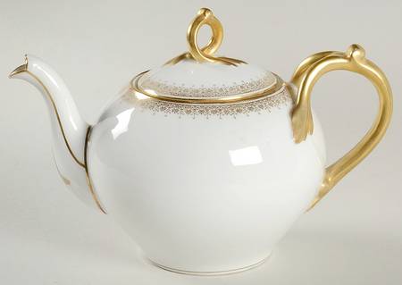 BER398 Teapot & Lid