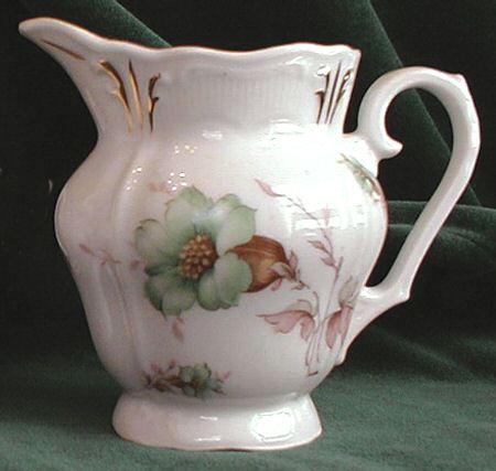 BAV207 Creamer