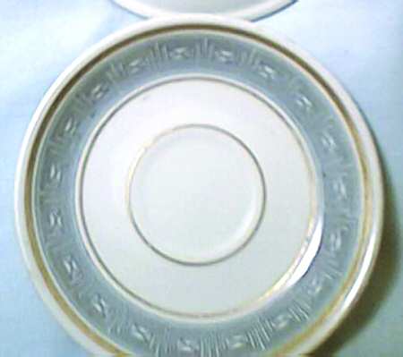 BUF104 by Buffalo Pottery