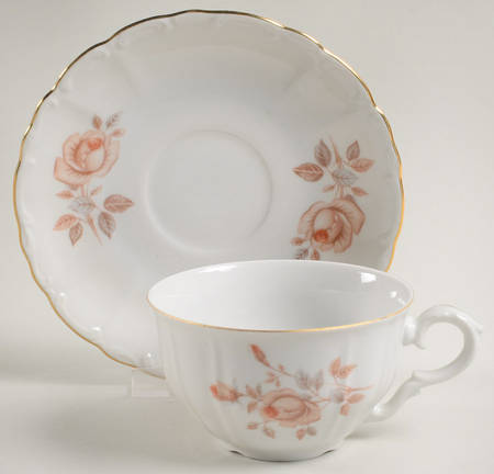 Alpin Rose (Roses on Side) Flat Cup & Saucer Set