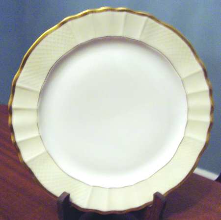 BER423 Dinner Plate