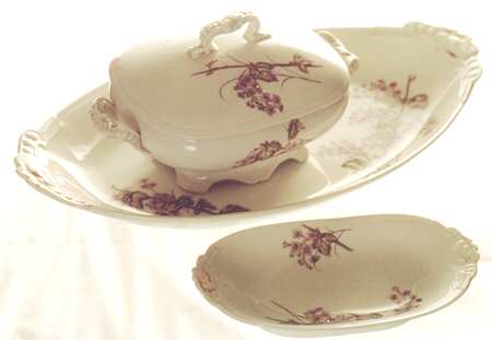 BWD466 Oval Covered Vegetable