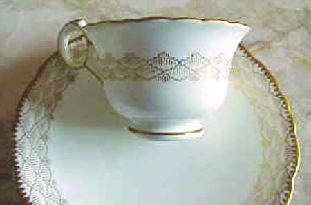 K5804 Footed Demitasse Cup & Saucer Set