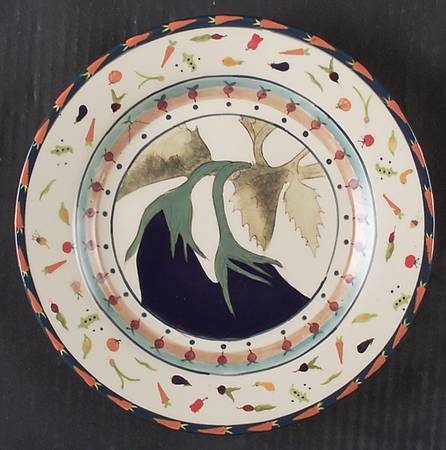 18 Carrots Salad Plate
