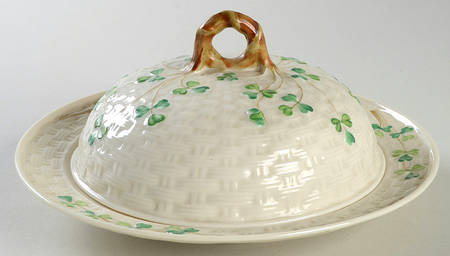 Shamrock (Older Black Backstamps) Muffin Dish & Lid