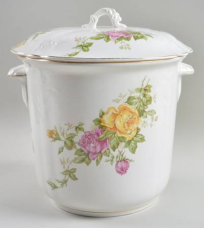 Cairo Slop Jar & Lid